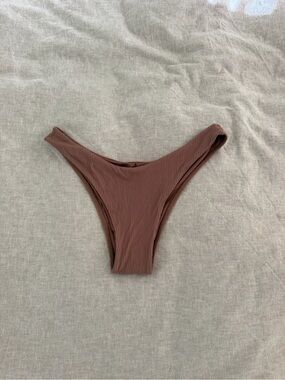 Monday Swimwear Byron Bottom - Caramel Rib
